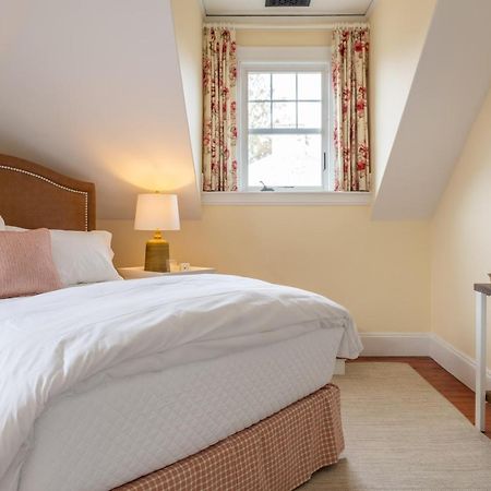 Margin Street Inn Westerly Extérieur photo