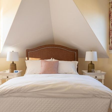 Margin Street Inn Westerly Extérieur photo